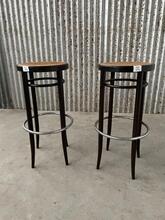 Kruk Thonet vintage stijl in Hout en webbing,