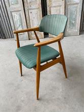 Vintage armchair Vintage stijl in hout,