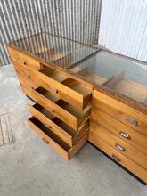 Vintage style Counter in wood and glass, Europa