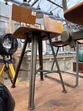 School stoel Vintage  stijl in hout en metaal, Europa