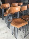 Stoelen Vintage stijl in Hout en ijzer, Europa 20e eeuws