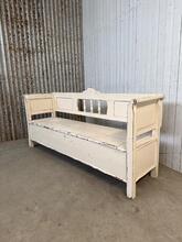 style White antique bench with storage space in wood, Europa 20-century